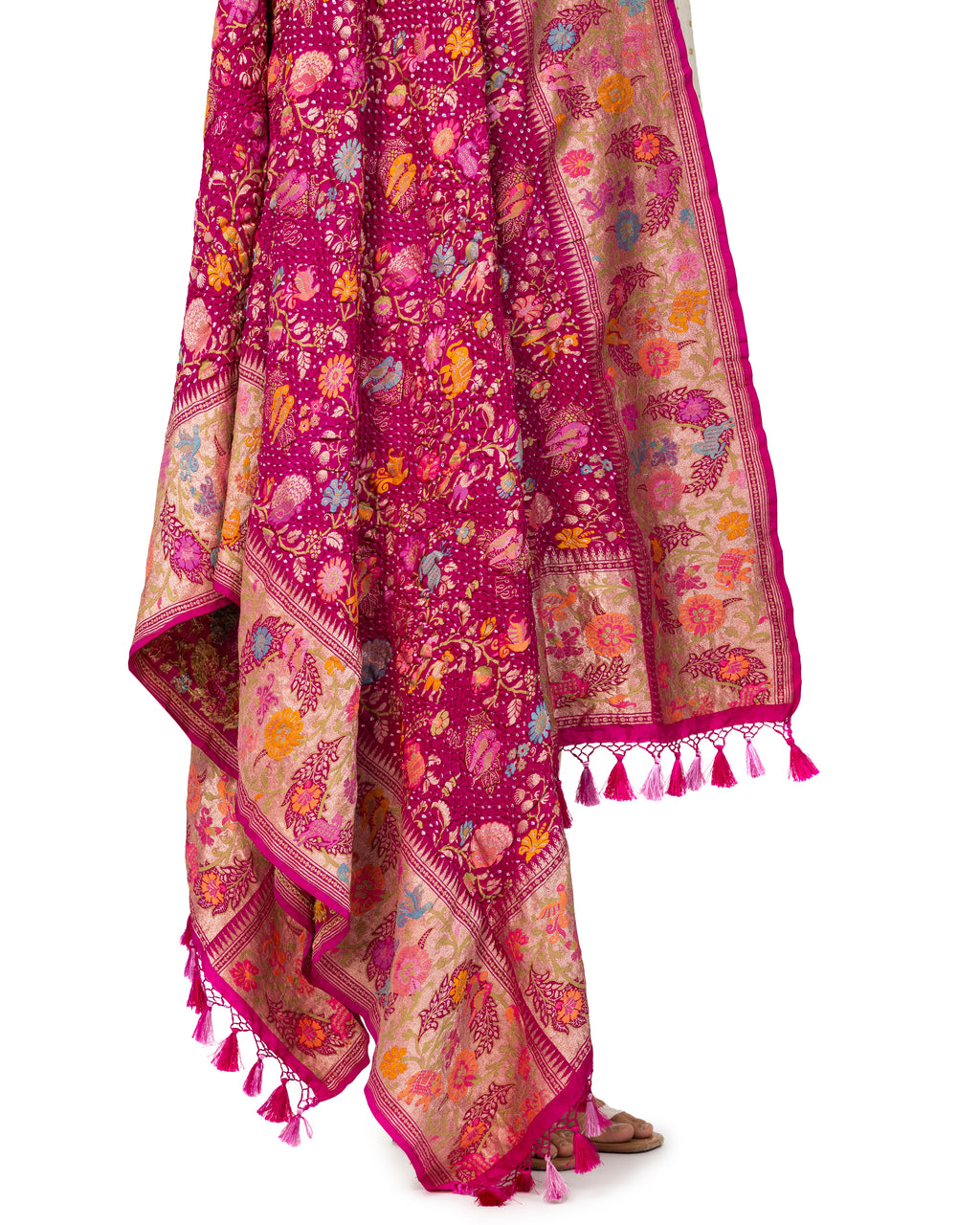 Magenta Bandhani Dupatta With Shikargha Zaal