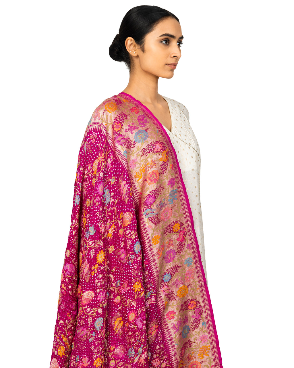Magenta Bandhani Dupatta With Shikargha Zaal