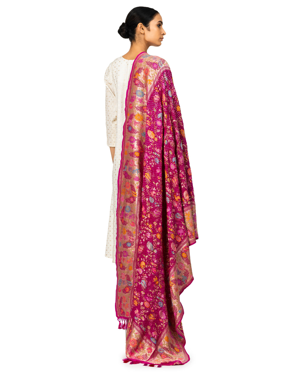 Magenta Bandhani Dupatta With Shikargha Zaal