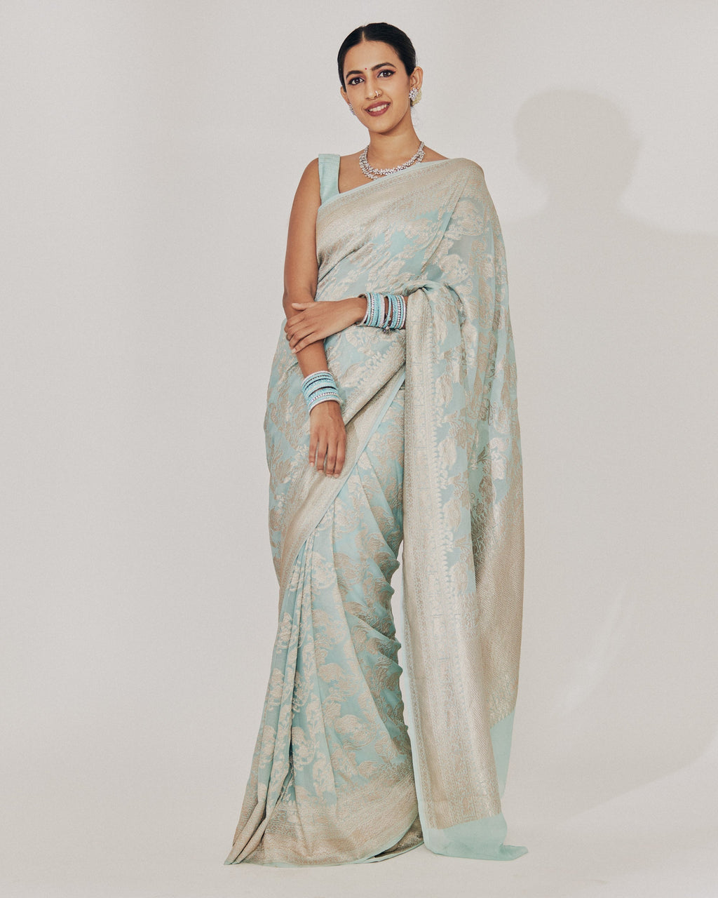 Ipsit Shikargah Georgette Saree