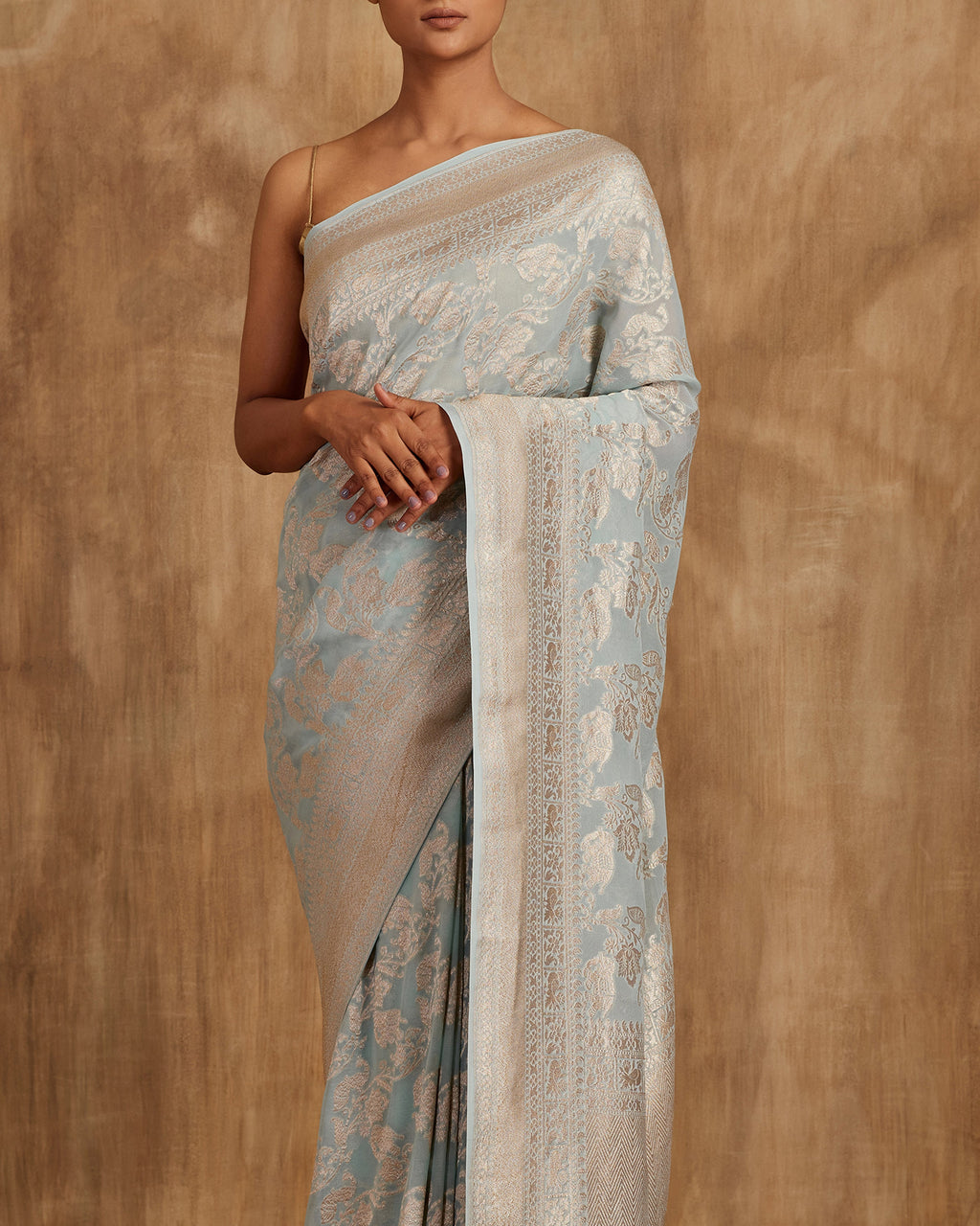 Ipsit Shikargah Georgette Saree