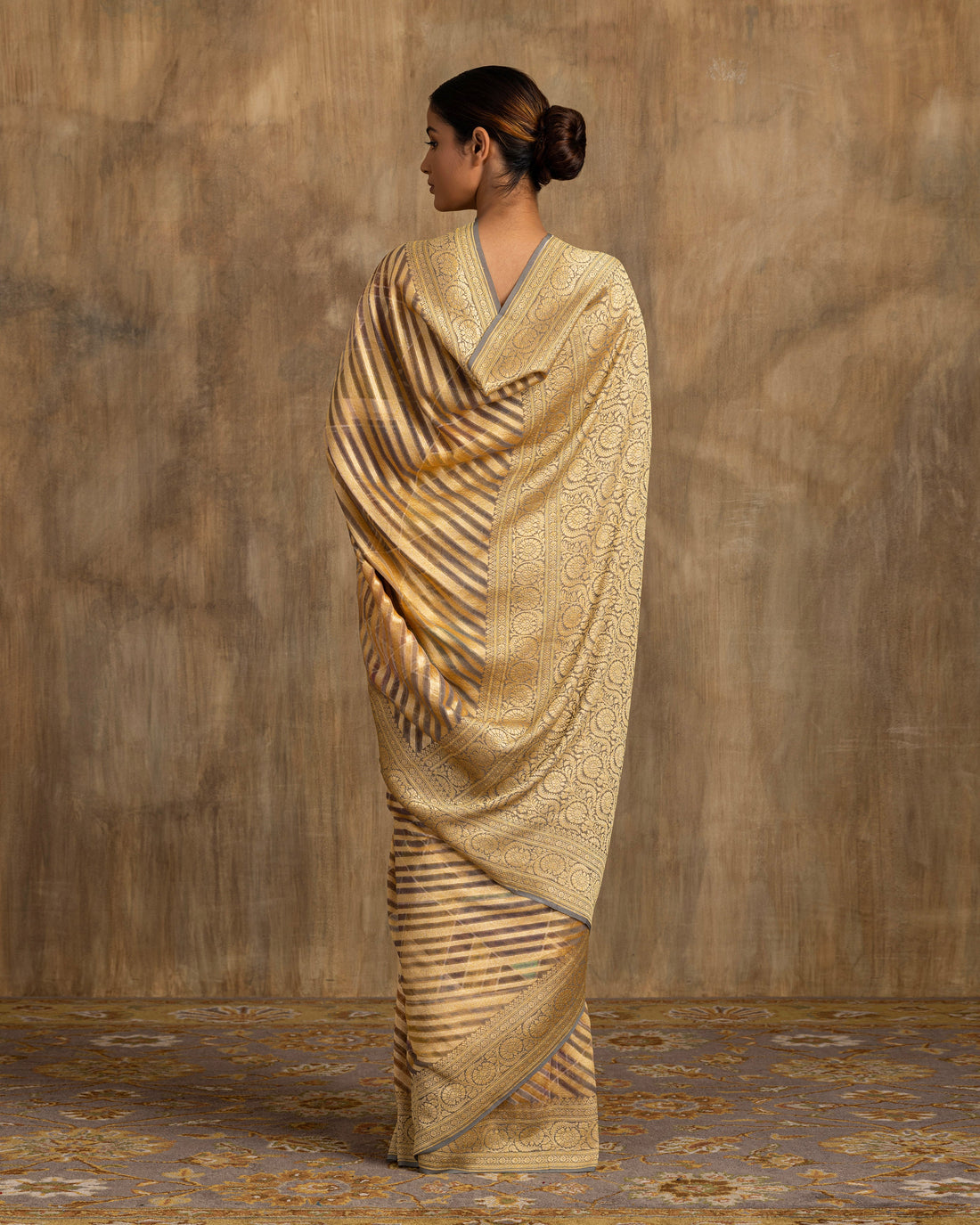 Tatvika Geometrical Weave Saree Georgette