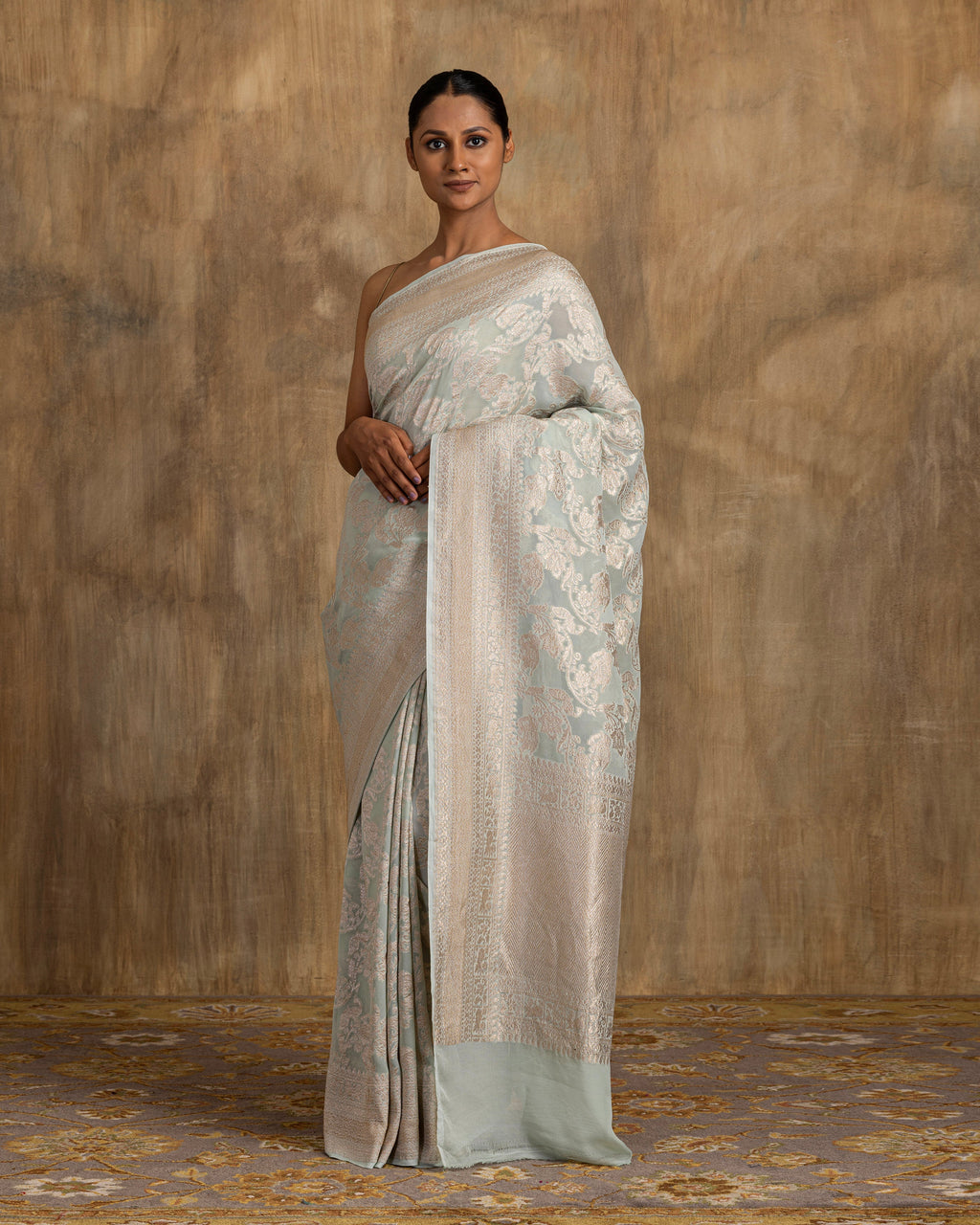 Ipsit Shikargah Georgette Saree