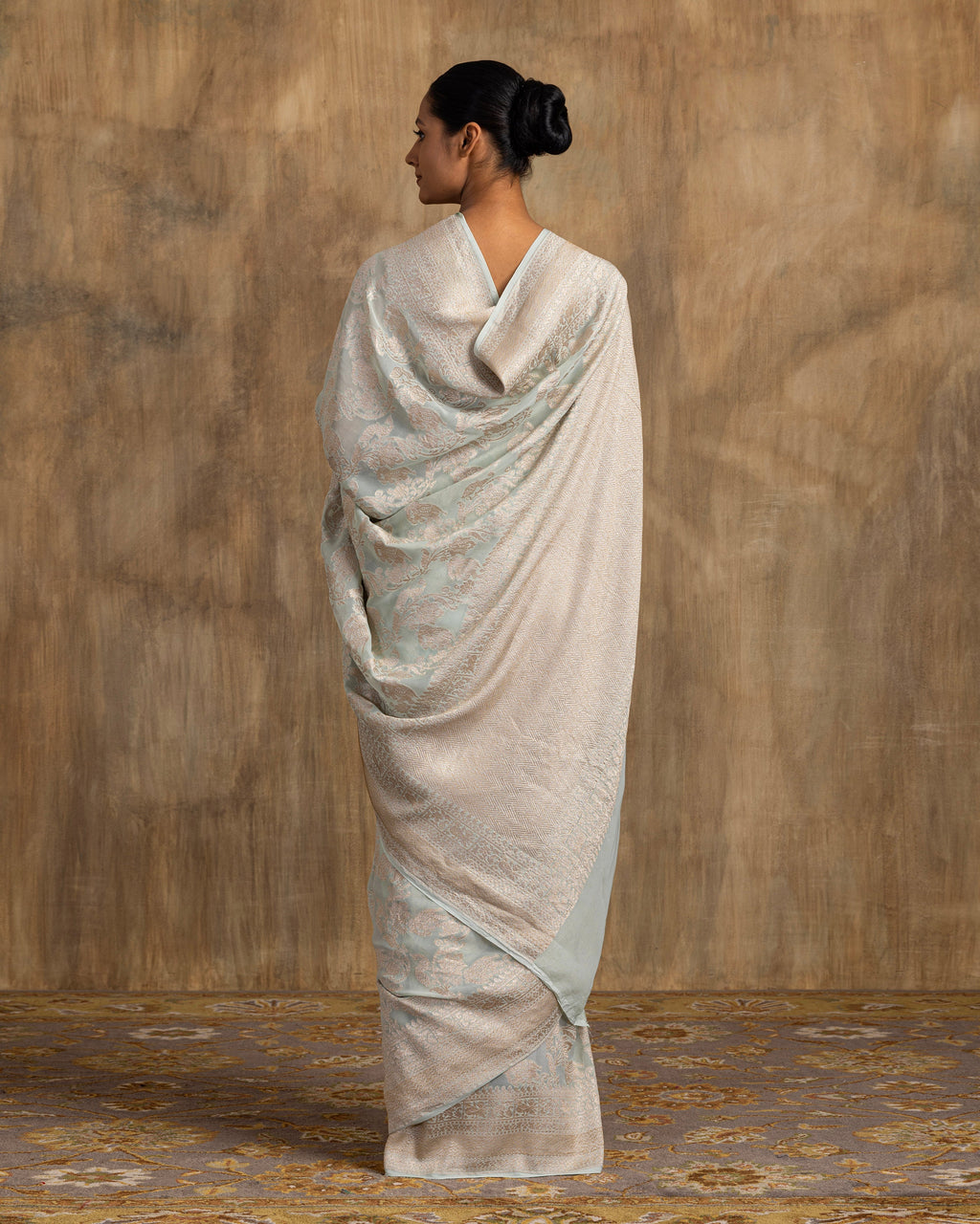 Ipsit Shikargah Georgette Saree