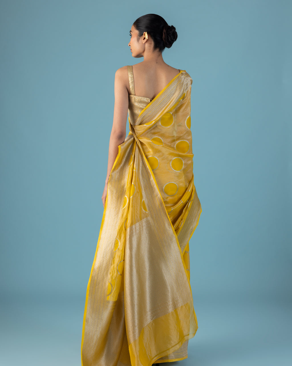 Lime Gilt Buti