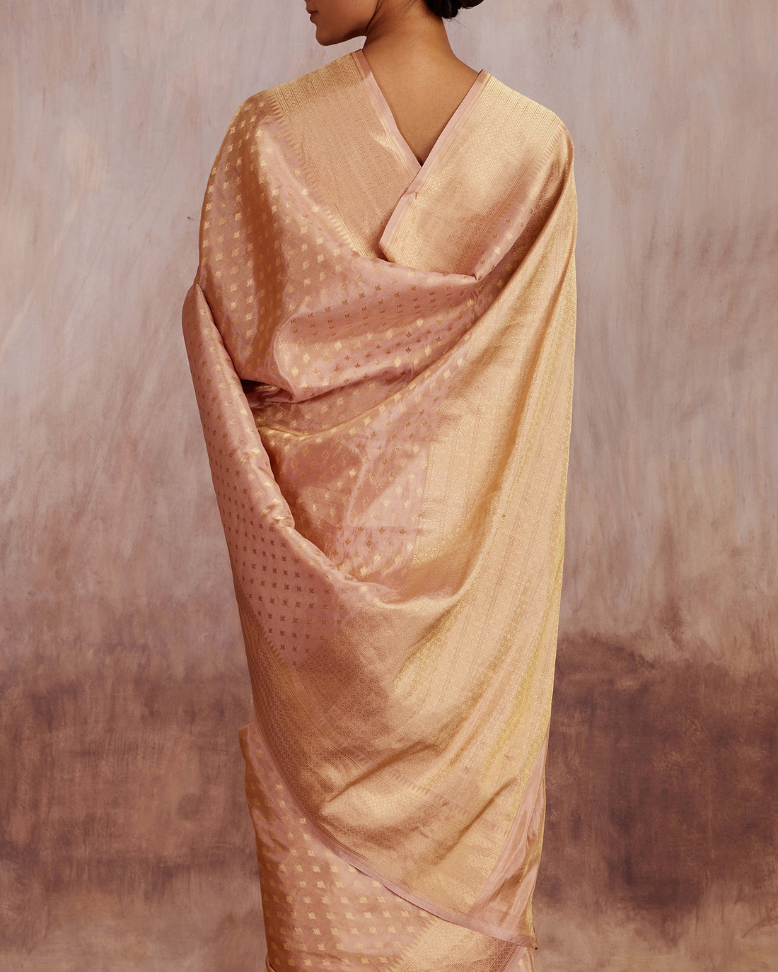 Lavani Dana Buti Saree Tissue