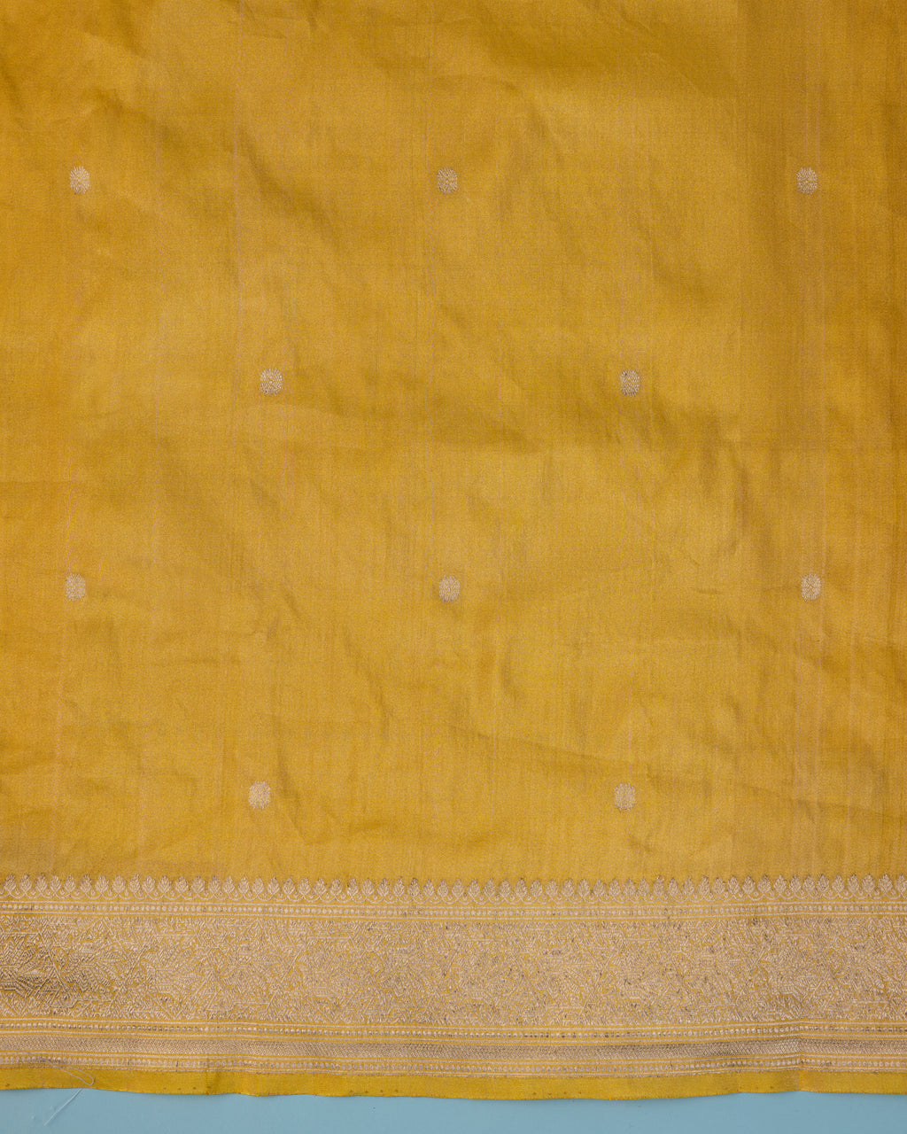Saffron Hexa Buti Tissue