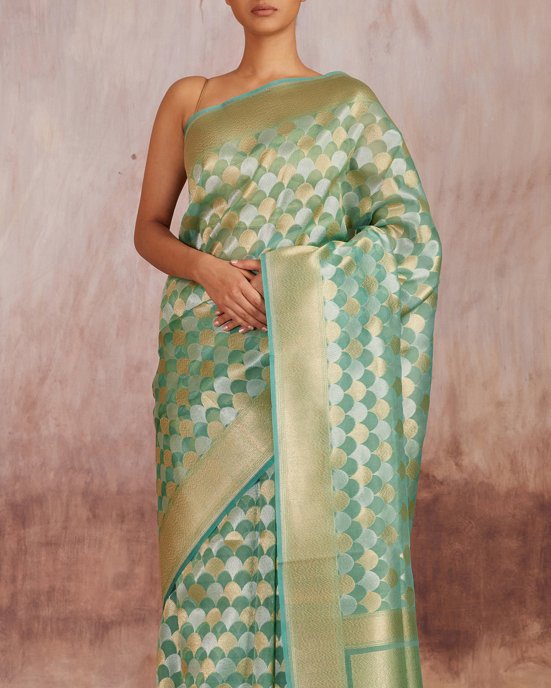 Geometrically Inspired Saree Kora