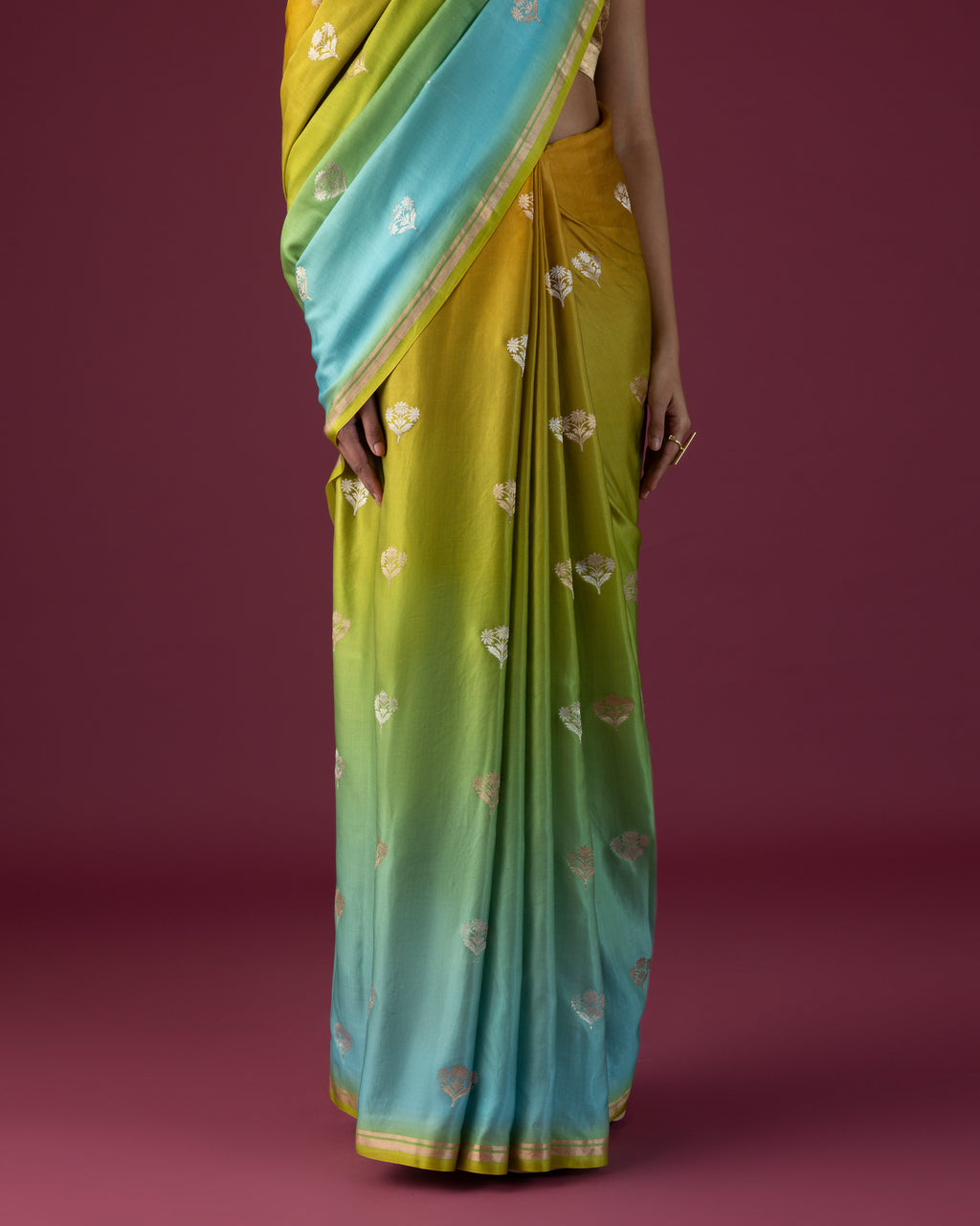 Parrot Prism Satin Gradient