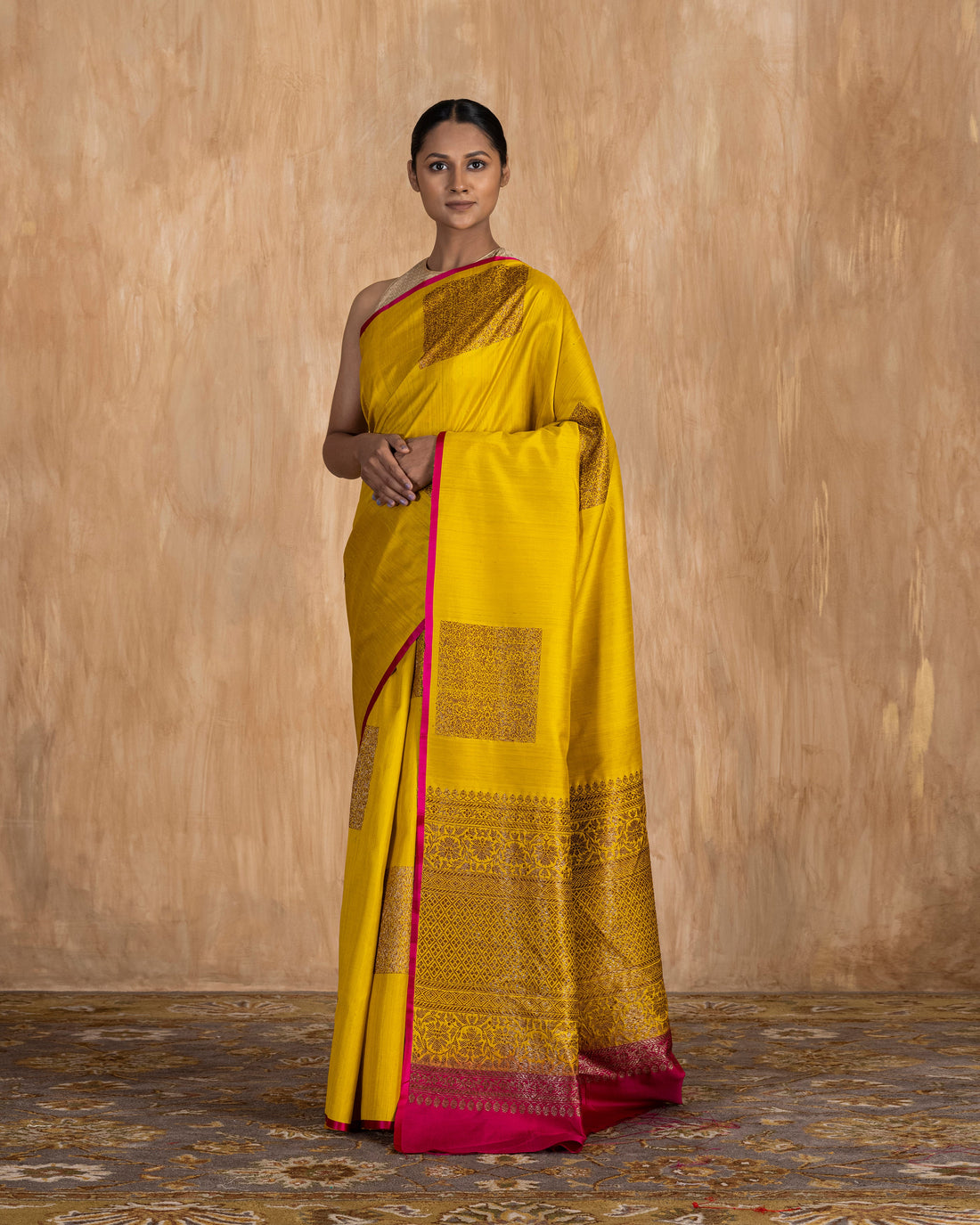 Tatvika Geometrical Handwoven Saree Raw Silk