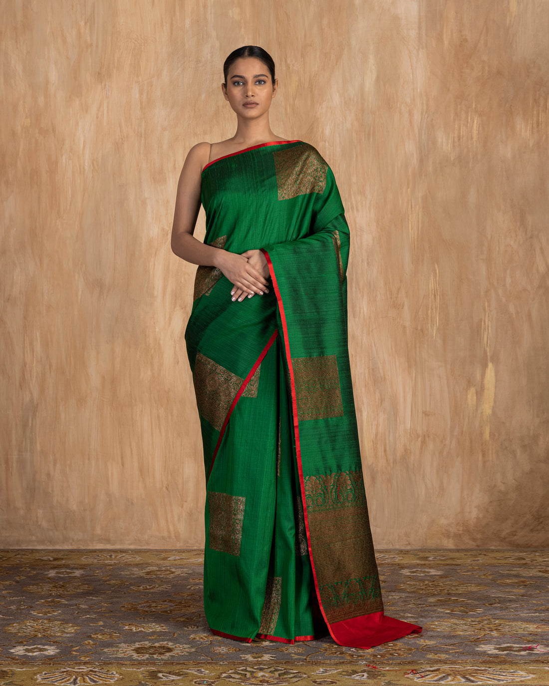 Tatvika Geometrical Handwoven Saree Raw Silk