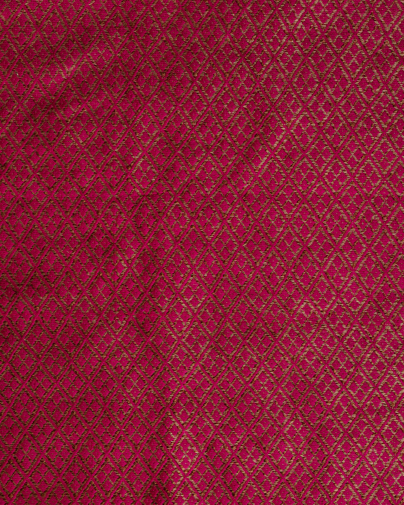Tatvika Geometrical Handwoven Saree Raw Silk
