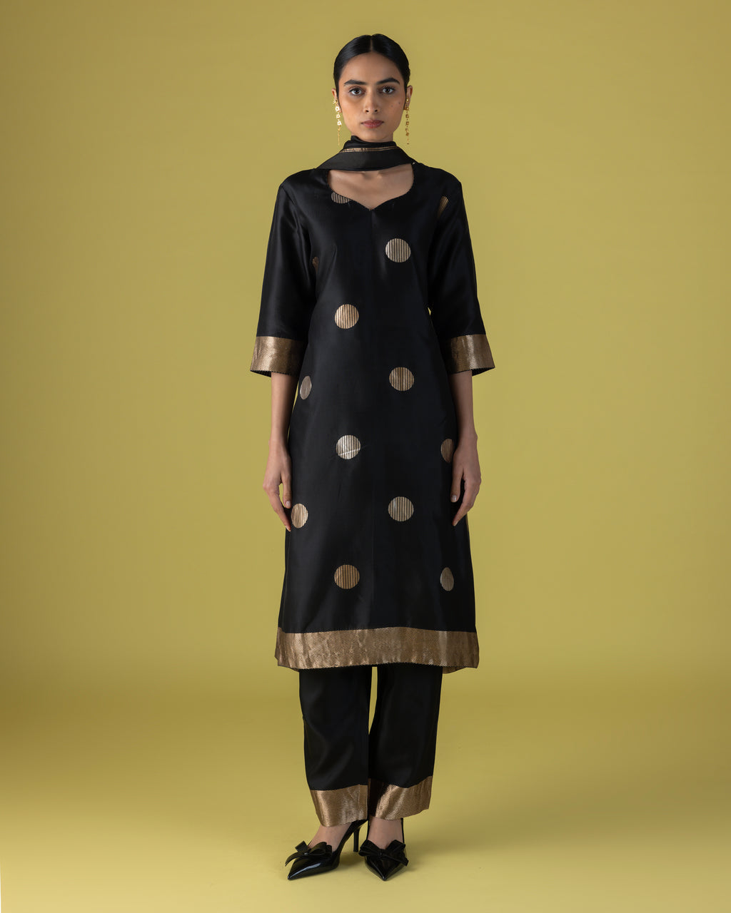 Black Silk Set