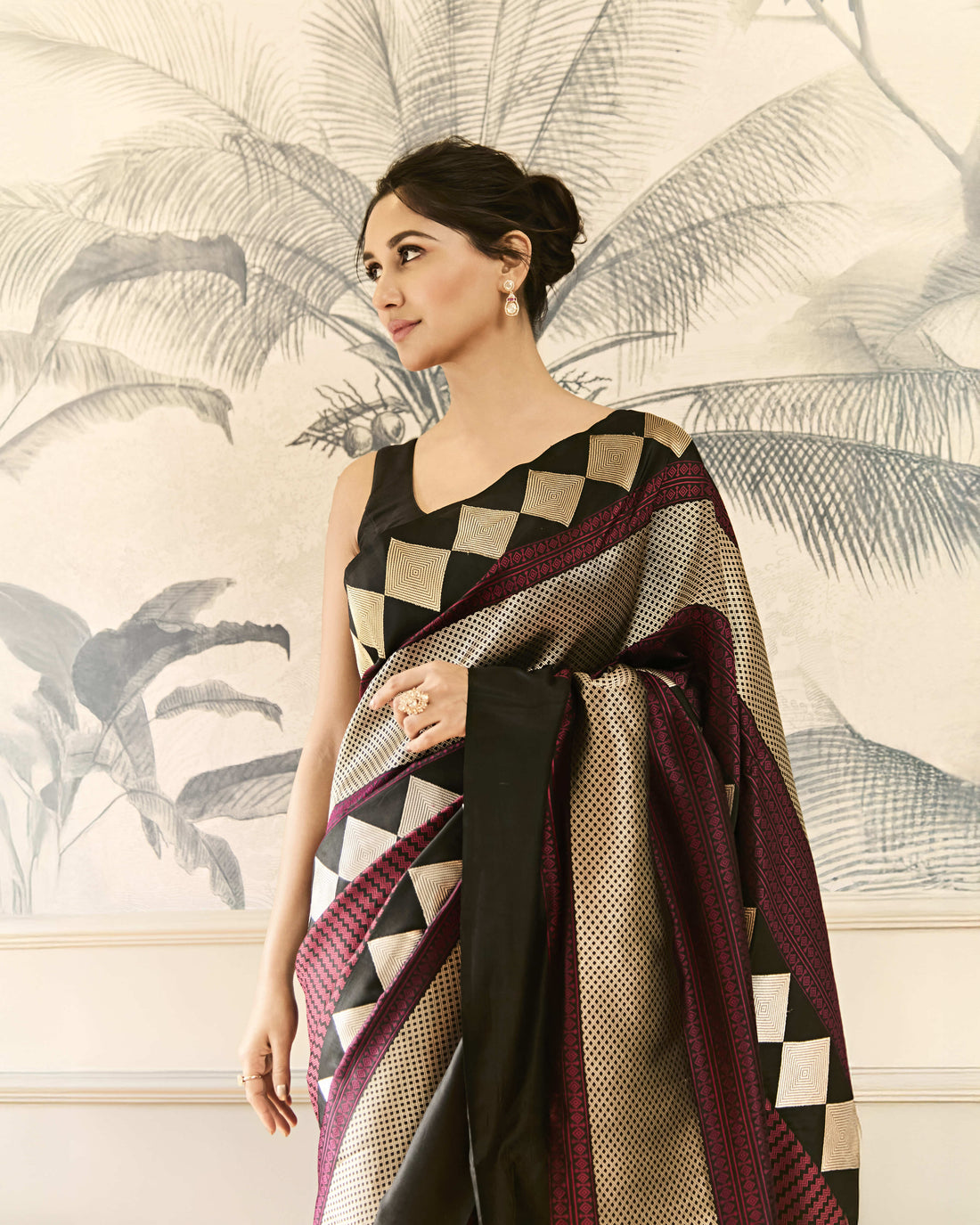 Woven Geometrical Silk Saree 'The Line'