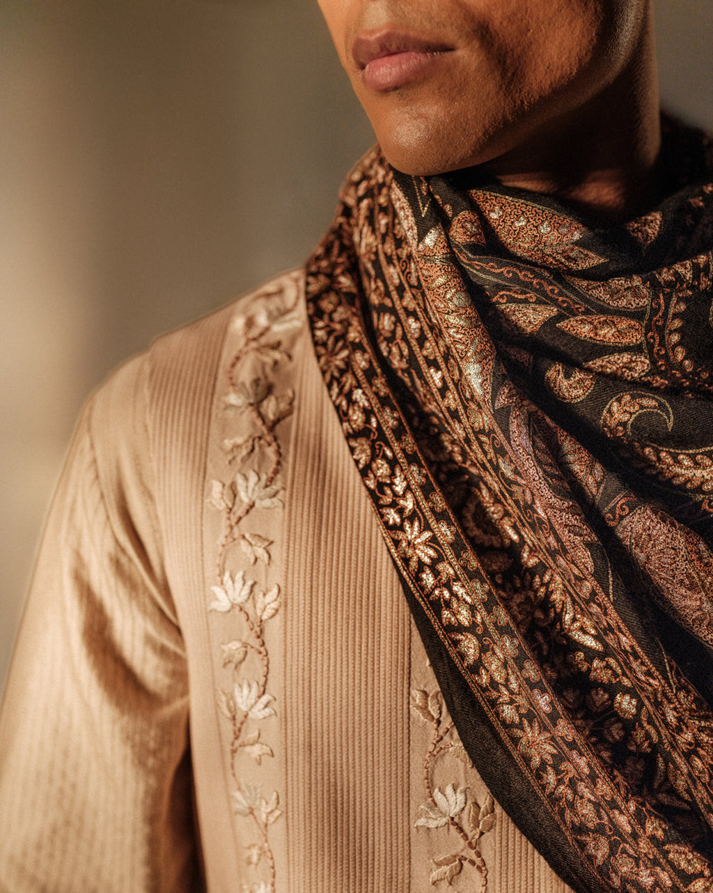 Hand Embroidered Resham Bundi