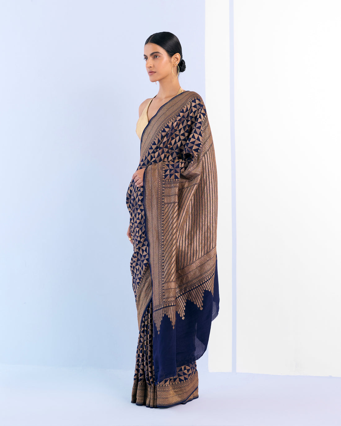 Geometrical Saree 'The Line'