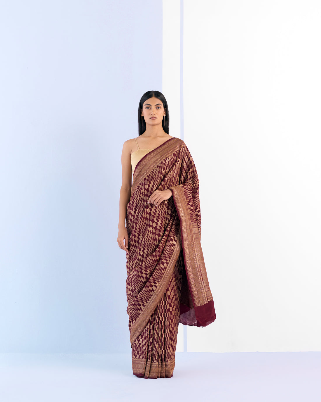 Geometrical Saree 'The Line'