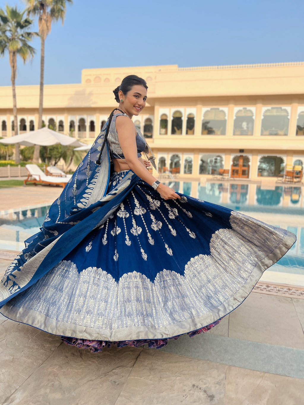 Neel Royale Hawa Mahal Lehenga