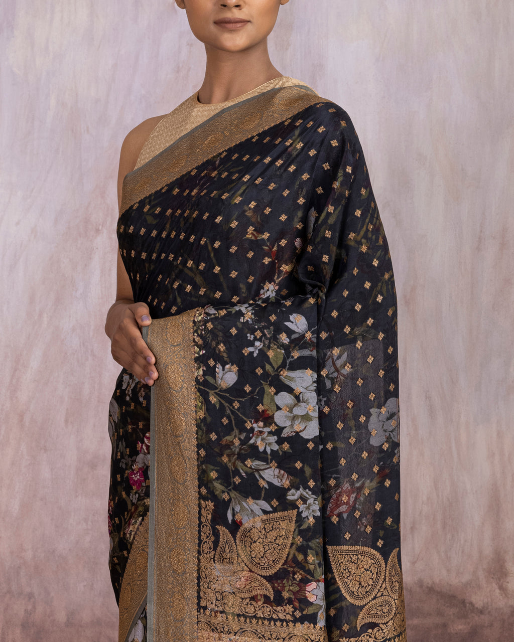 Lavani Buti Digital Printed Saree Crape