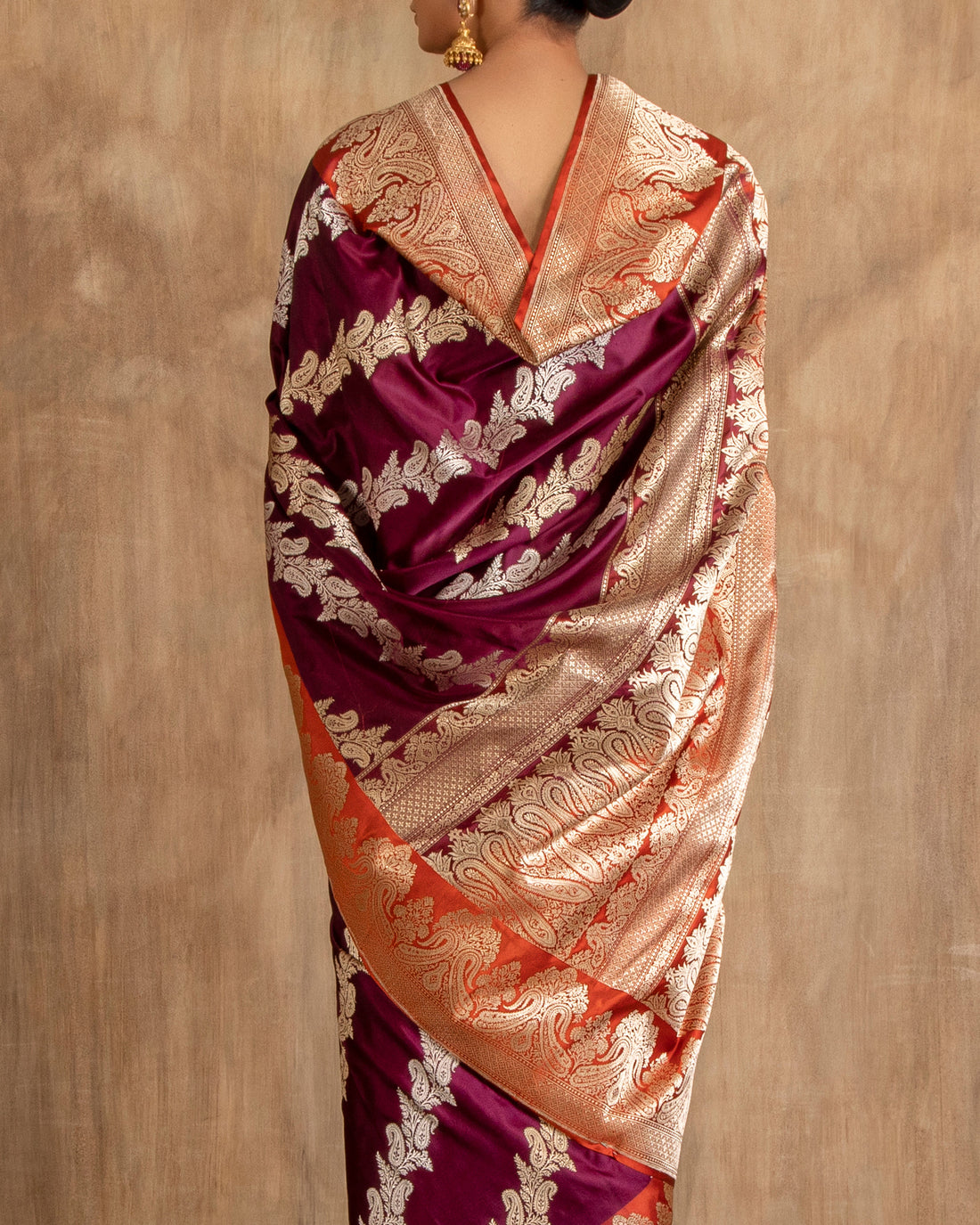 Daivika Jangala saree Satin