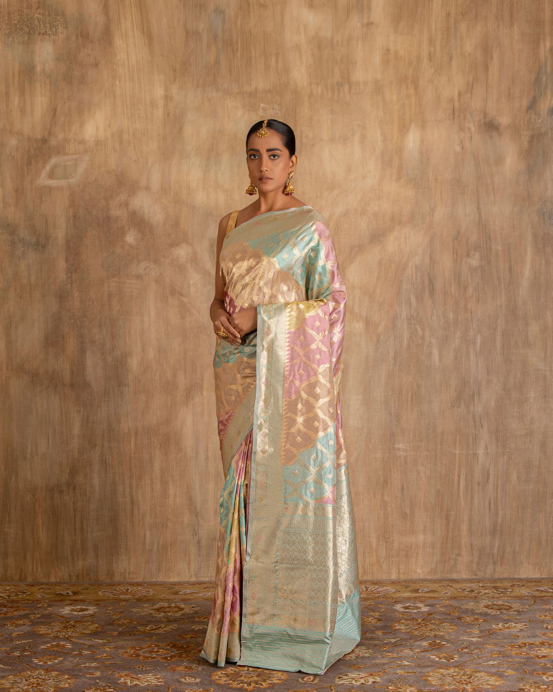 Mananya Rangkat Silk Saree