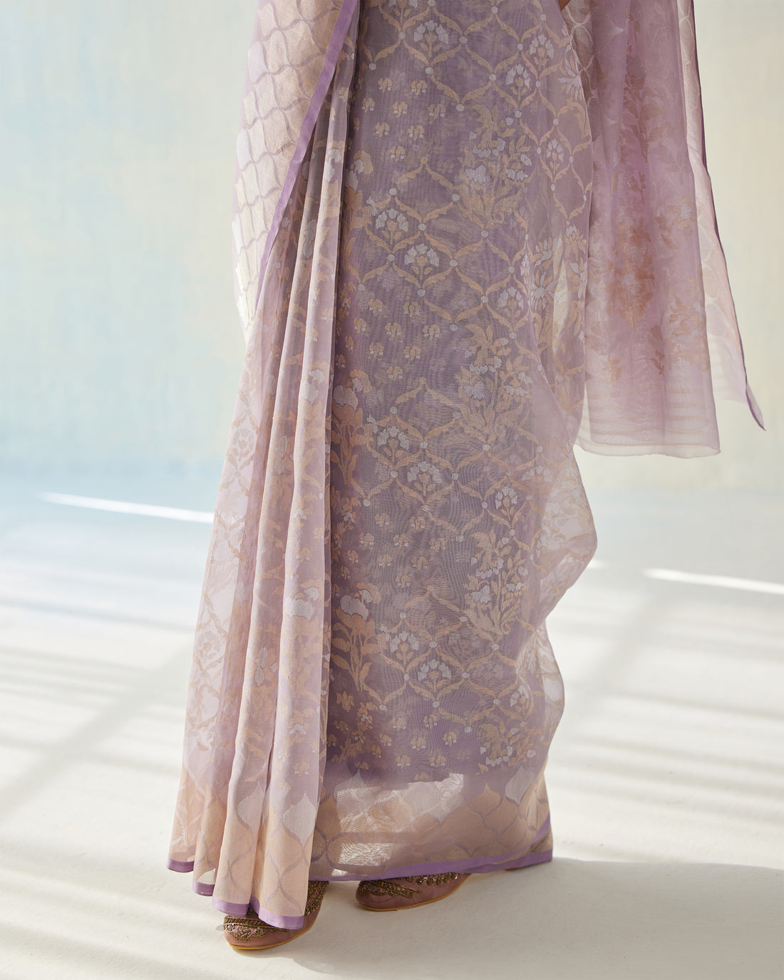 Real Zari Ektara Handwoven Organza Silk Saree